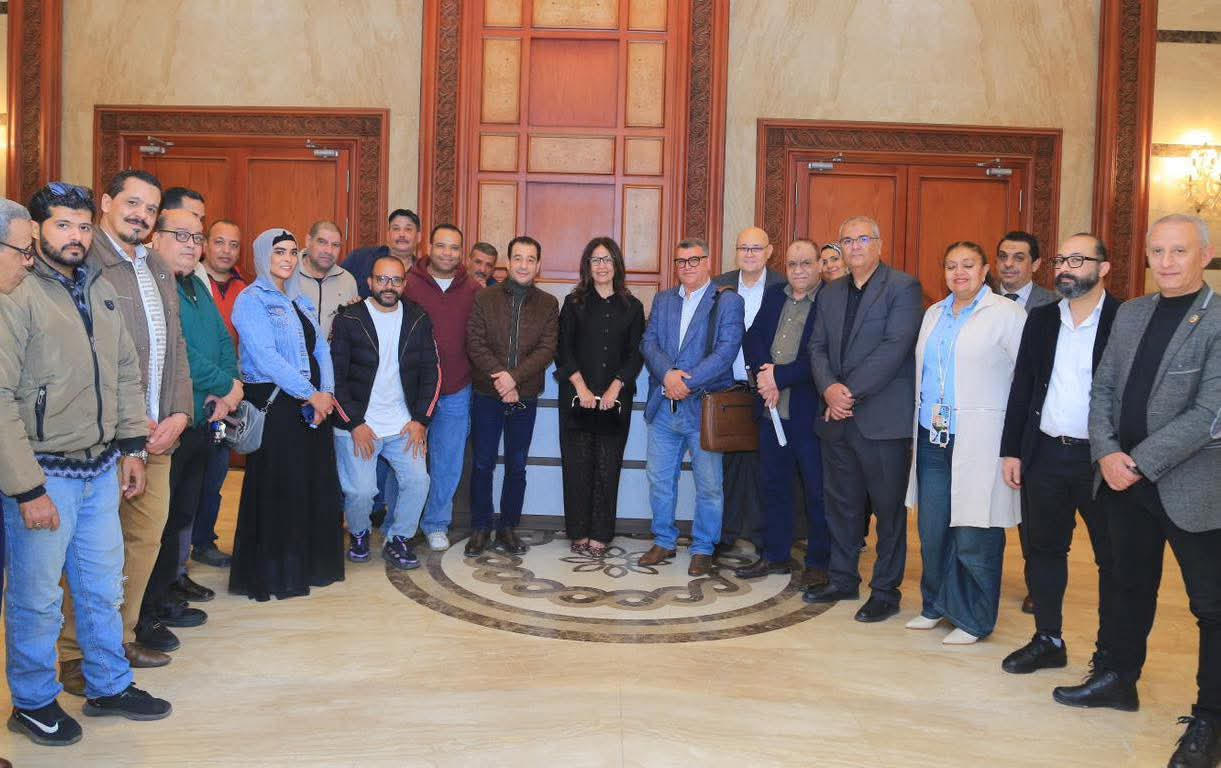 وزيرة الثقافة تتفقد الاستعدادات النهائية لـ”مسرح مصر”.. وتؤكد: سيمثل دفعة قوية للحركة المسرحية