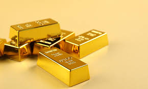  الذهب يتراجع مع تراجع رهانات خفض الفائدة الأميركية رغم صعود العقود الآجلة