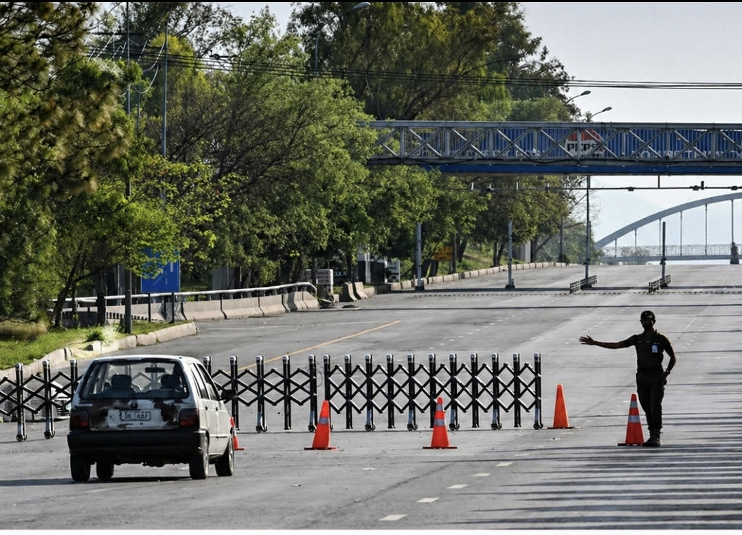  إجراءات أمنية مشددة تُغلق إسلام آباد جزئيا ترقبا لمحادثات مرتقبة