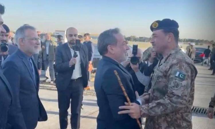 رئيس أركان الجيش الباكستاني يؤكد دعم الحلول الدبلوماسية لتعزيز الاستقرار الإقليمي