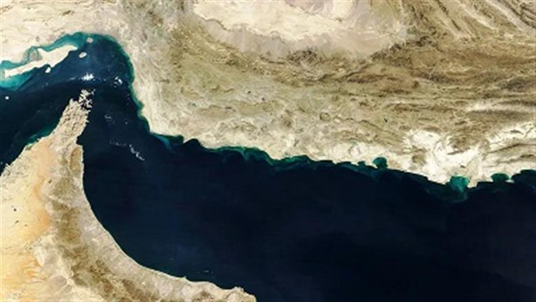 تصعيد خطير في مضيق هرمز: إيران تشدد على سيادتها وتتوعد بالرد على أي تحرك أميركي