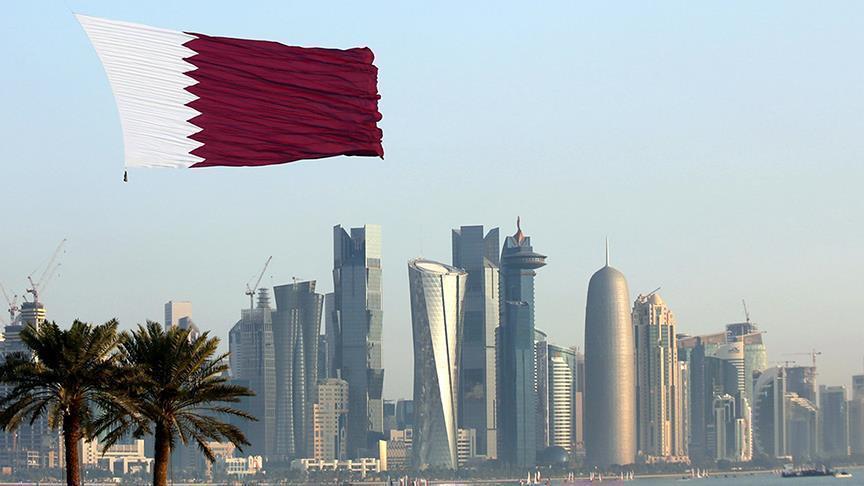 قطر تؤكد لإيران رفض التصعيد وتحذر من تداعيات إغلاق مضيق هرمز