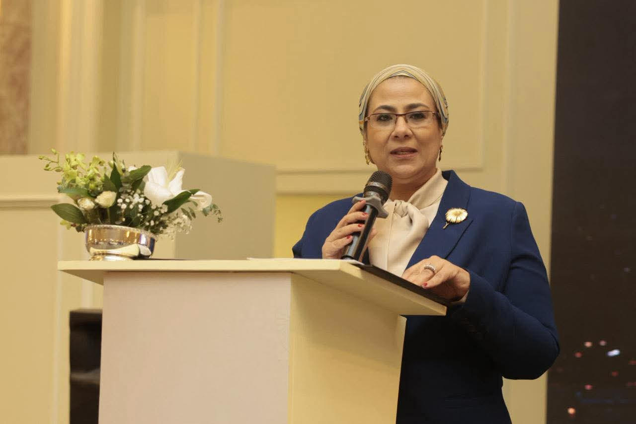 تزامنا مع فعاليات يوم التحكيم المصري 2026: المستشارة أمل عمار تشارك في مؤتمر الشركات العائلية وتمكين المرأة 