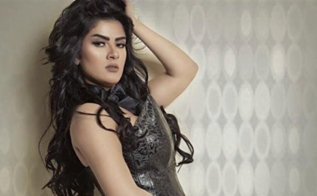 القبض على الفنانة ياسمينا المصري بتهمة السب والقذف عبر مواقع التواصل
