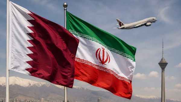 مفاوضون قطريون في طهران لبحث اتفاق مع واشنطن رغم التصعيد العسكري