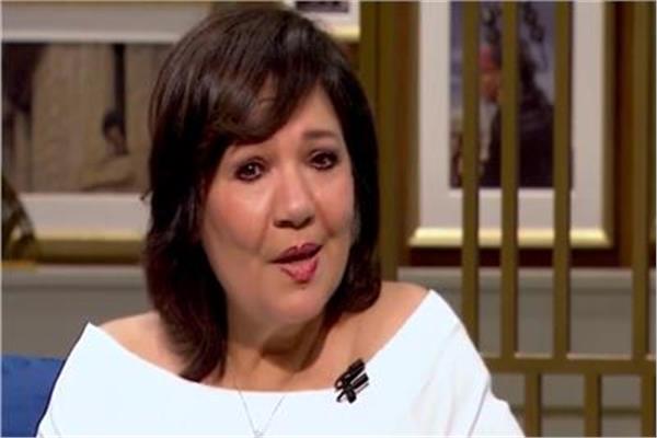 القفطان مغربي… رسالة مفتوحة إلى الفنانة عايدة رياض بين مسؤولية الكلمة واحترام التراث