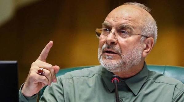 قاليباف: اتفاق على الإفراج عن 12 مليار دولار من الأصول الإيرانية وإنشاء خط اتصال بشأن مضيق هرمز