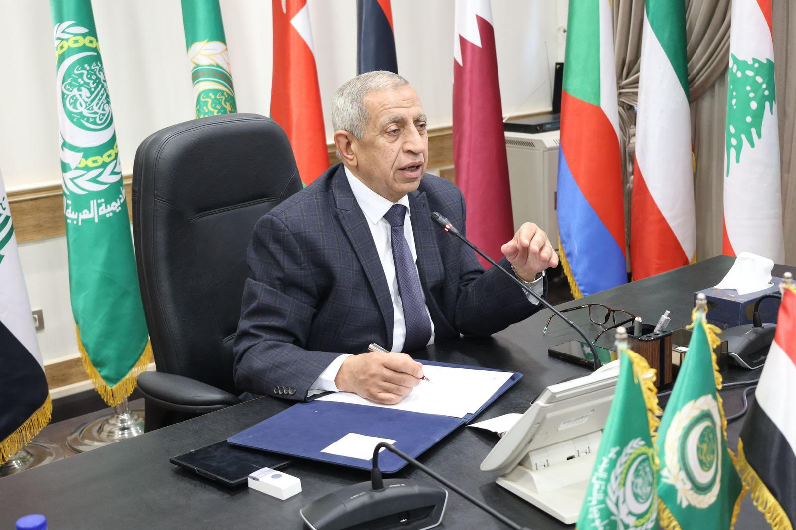 الأكاديمية العربية للعلوم والتكنولوجيا والنقل البحري تستضيف فعاليات المجلس الاستشاري للأعمال والتعاون الدولي والمجلس الاستشاري لكلية النقل الدولي واللوجستيات بفرع العلمين