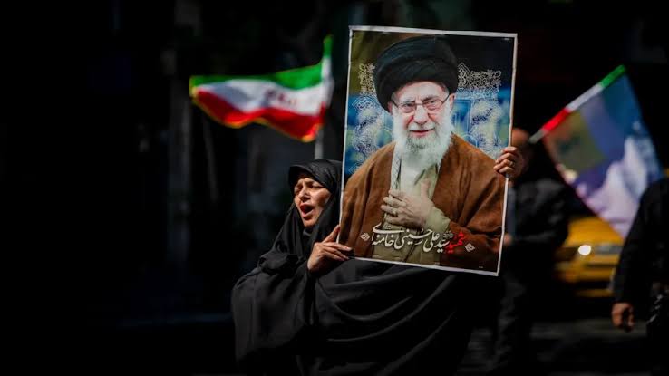 إيران تستعد لتشييع علي خامنئي بمشاركة دولية واسعة بعد تأجيل دام نحو 125 يوما