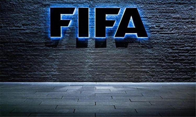 إنفانتينو في الرباط  يعرض على المغرب نهائي مونديال 2030 مقابل دعمه
