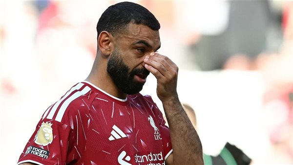 هتافات عنصرية ضد محمد صلاح خلال تقديم فلاهوفيتش في بشكتاش