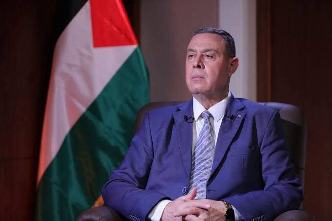 الرئيس محمود عباس ينعى سفير فلسطين لدى مصر القائد الوطني  دياب اللوح