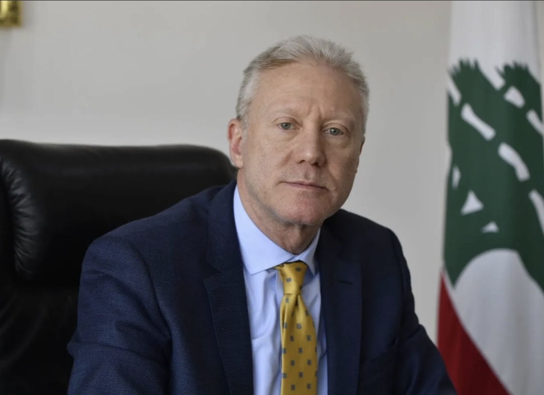 وزير الخارجية اللبناني: السفير الإيراني لدى بيروت شخص غير مرغوب فيه