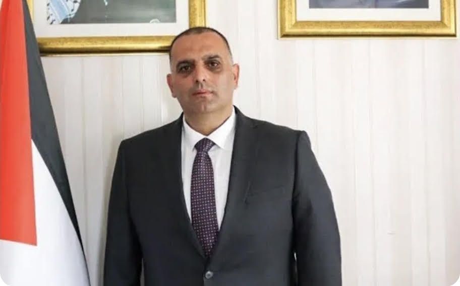 الاحتلال الإسرائيلي يعتقل وزير شؤون القدس عقب اقتحام منزله في سلوان