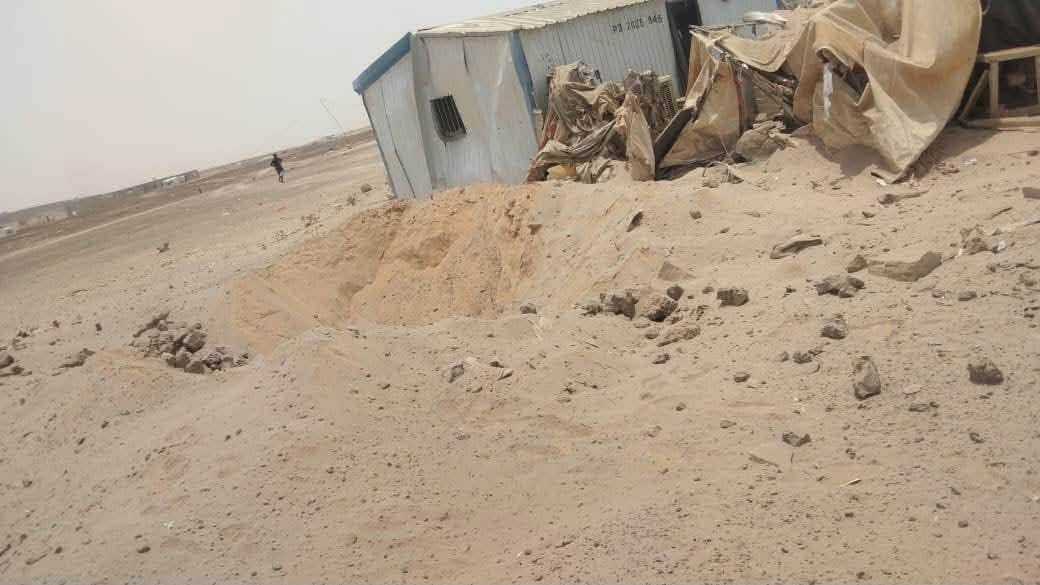 مقتل نازحين وإصابة 14 في قصف حوثي استهدف مخيمات بمأرب