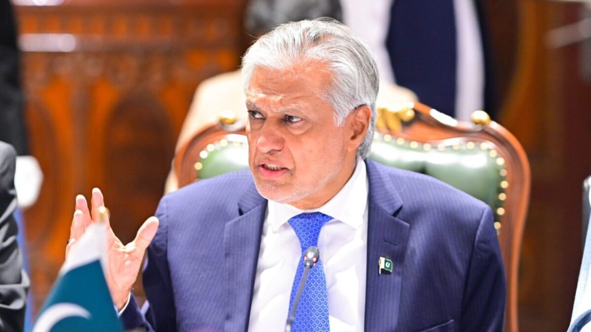 باكستان تعلن مقتل 3 من مواطنيها وإصابة آخر في هجوم على سفينة بالبحر الأحمر