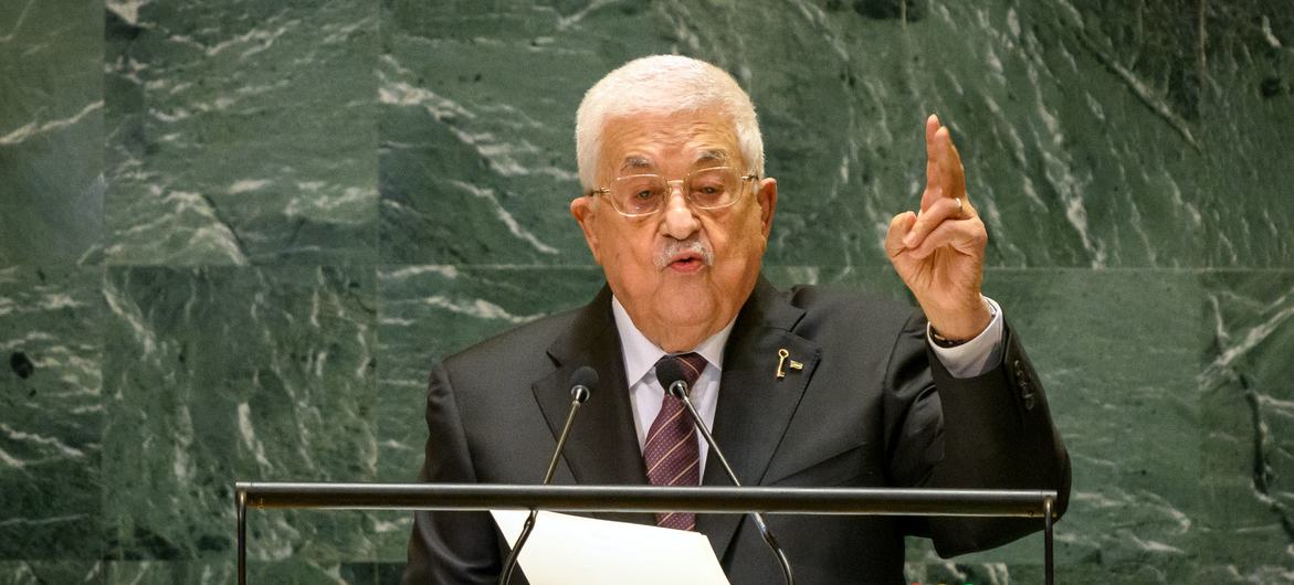 عباس: نريد دولة فلسطينية غير مسلحة… ونطالب بالعضوية الكاملة في الأمم المتحدة