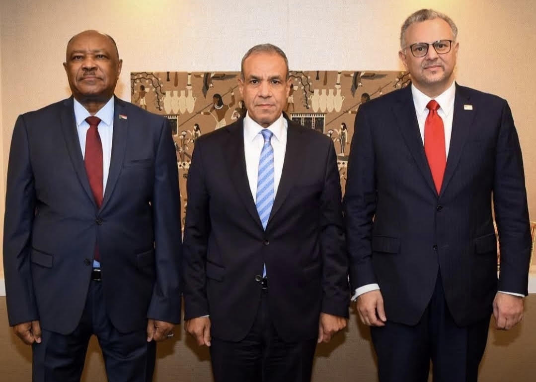 لقاء مصري سوداني أميركي لبحث إنهاء النزاع في السودان ودعم التسوية السياسية