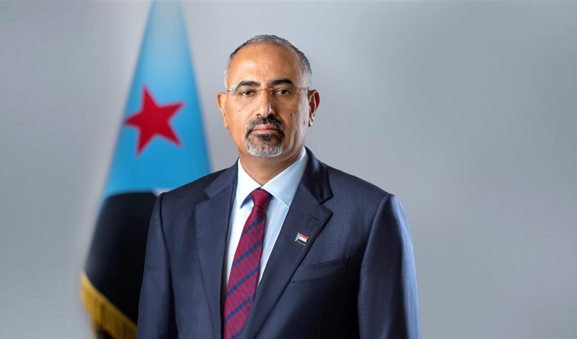 الزبيدي يعلن التعبئة العامة في الجنوب ويدعو إلى مليونية شعبية الأربعاء